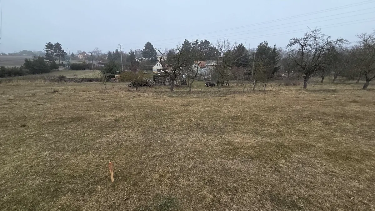 Prodej stavebního pozemku 1722 m²